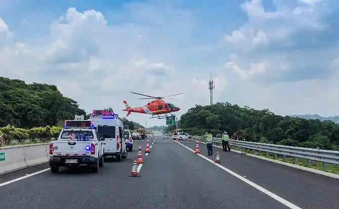 涟源高速公路汽车救援案例